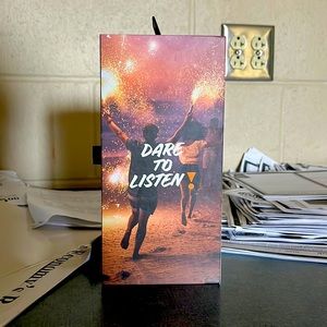 JBL Flip 6 Waterproof/Portable/Wireless/Bluetooth.